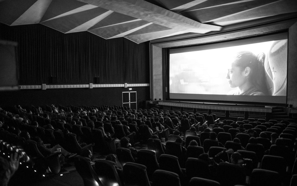 Cadejo Blanco (2021), parte de la Competencia centroamericana y caribeña de largometraje, logró reunir a diversas personas durante su segunda proyección en el Cine Magaly.